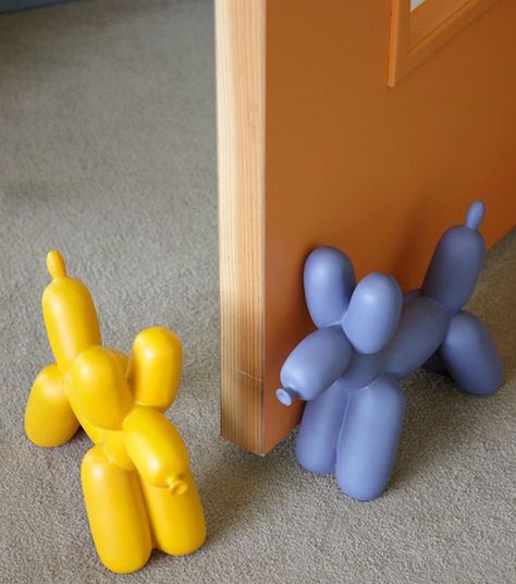 22 Creative Doorstop Ideas With Funny Character | Home Design And Interior Dog Bookends, Quirky Decor, Quirky Home Decor, Book Ends, Dream Trip, Summer Camps, Balloon Dog, Balloon Animals, Door Stopper