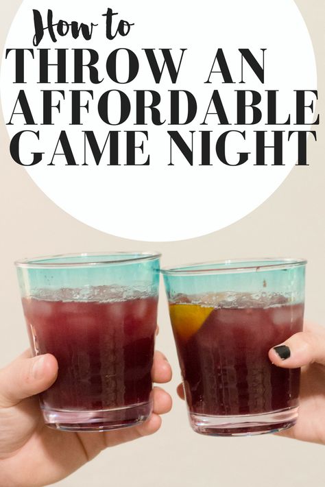 Game Night Drinks, Snacks For Game Night, Board Game Night Snacks, Game Night Desserts, Game Night Snacks, Party Food Menu, Game Night Food, Adult Snacks, Drinks And Snacks