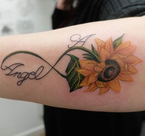 Tattoo For Mom, Sunflower Tattoos, Sunflower Tattoo, Mom Tattoos, S Tattoo, Infinity Tattoo, Tattoos For Women, Tatting, Sunflower