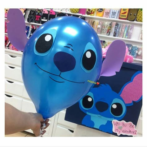 Blue Stitch Balloon Decorations #liloandstitchparty #liloandstitch #kidsbirthdayparty #kidspartyideas #partythemes #partyideas #partydecorations #balloondecorations Diy Stitch Crafts Disney, Lelo And Stitch Birthday Party, Birthday Party Stitch, Stitch Disney Party Ideas, Stitch Disney Birthday Party, Stitch Party Ideas Decoration, Stitch First Birthday Party, Stitch Themed Baby Shower Ideas, Stitch Disney Party