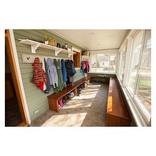 Front Porch Mudroom Enclosed, Mudroom Sunroom Combo, Porch To Mudroom, Mud Room Addition, All Season Porch, Mudroom Entry, Alaskan Homes, Mudroom Addition, Traditional Entry