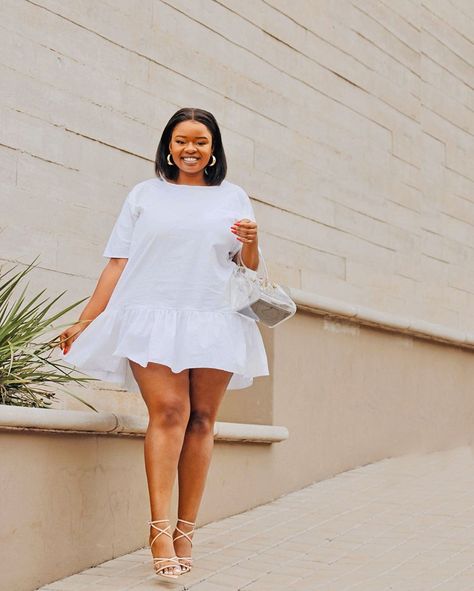 5 Major Style Lesson Plus Size BellaStylistas Can Learn From Lesego "Thickleeyonce" Legobane | BN Style Plus Size Birthday Outfit, Fashion Influencer, All White Outfit, High Waist Denim, She Knows, African Clothing Styles, Moda Plus, Summer Dress Outfits, Not Afraid