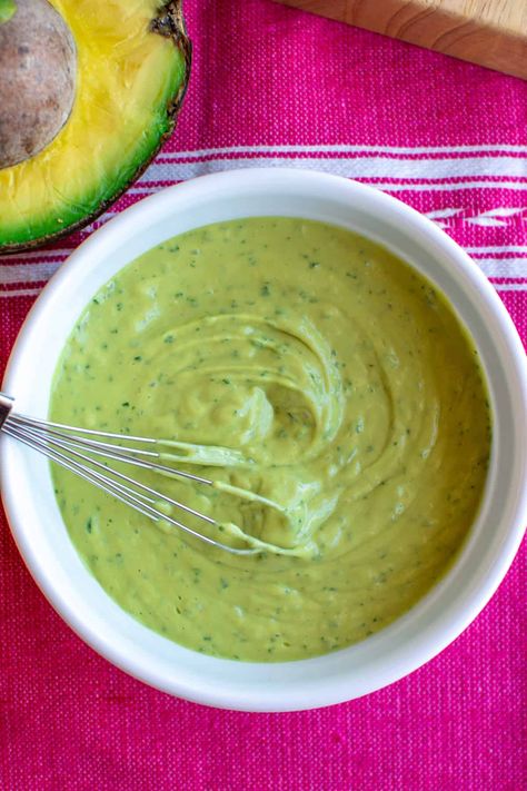 Charred Jalapeño Avocado Crema - ¡HOLA! JALAPEÑO Avocado Jalapeno Dip, Creamy Avocado Ranch Dressing, Avocado Types, Fresh Blueberry Pie, Mexican Salsa Recipes, Crema Recipe, Jalapeno Sauce, Creamy Avocado Sauce, Blueberry Farm