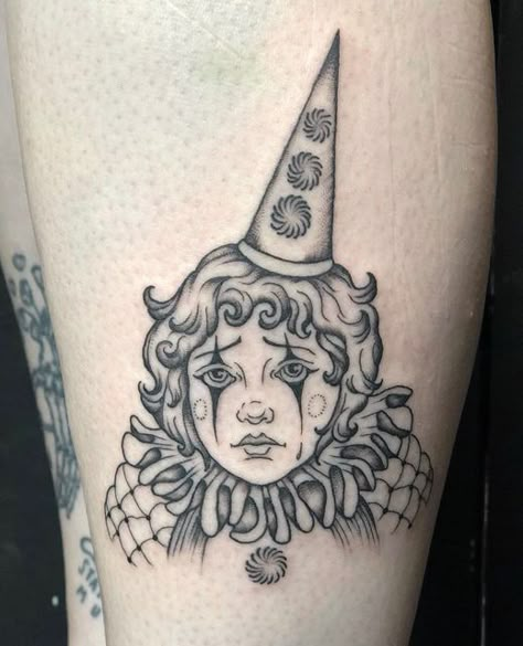 Black And White Clown Tattoo, Clown Hat Tattoo, Pierott Clown Tattoo, Happy Clown Tattoo, Clown Eye Tattoo, Girl Clown Tattoo, Female Clown Tattoo, Clown Tattoo Simple, Harlequin Tattoo