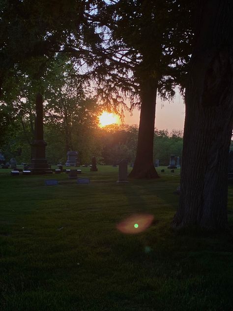 cemetery aesthetic outside sunset Cemetery Aesthetic Night, Cemetery Aesthetic, Visiting Grave Aesthetic, Outside Sunset, Aesthetic Outside, Scene Reference, 2016 Anime, Imaginary Places, Goth In Cemetery