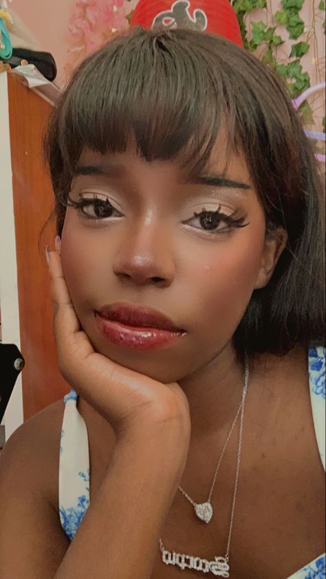 Aegyo sal Korean Eye Makeup Aegyo Sal, Dark Aegyo Makeup, Aegyo Sal Aesthetic, Korean Style Makeup On Dark Skin, Korean Makeup On Black Skin, Korean Makeup Black Skin, Dark Skin Douyin Makeup, Douyin On Dark Skin, Aegyo Sal Black Women