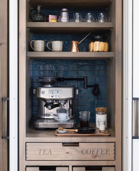 Blue Coffee Bar, Coffee Bar Built In, Kitchen Appliance Garage, Built In Coffee Bar, Coffee Station Kitchen, Coin Café, Coffee Bar Station, Kitchen 2020, Appliance Garage