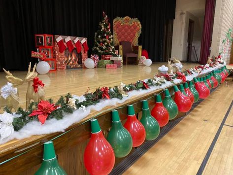 Lds Ward Christmas Party, Ward Christmas Party Ideas Lds, Ward Christmas Party Ideas, Christmas Stage Decorations, Christmas Concert Ideas, Christmas Party Centerpieces, Church Christmas Party, Ward Christmas Party, School Christmas Party