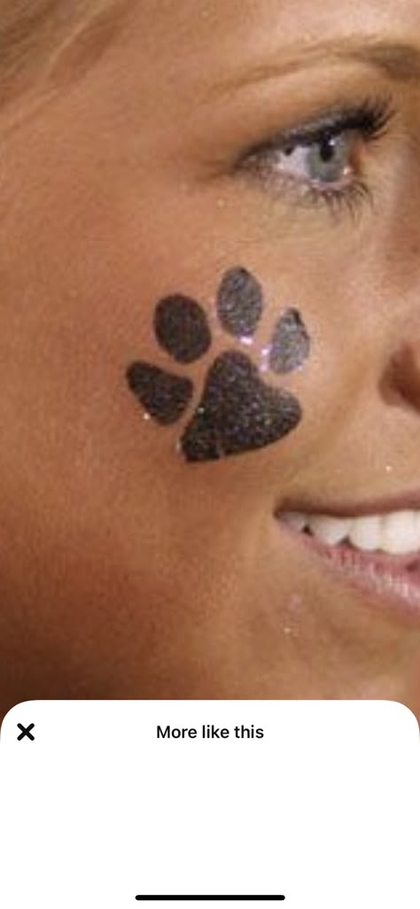 Paw Print Face Paint Easy, Halloween Dog Makeup Puppy Face, Sky Face Paint Paw Patrol, Paw Print Makeup, Dog Face Paint Easy, Paw Print Face Paint, Bluey Face Painting Ideas For Kids, Puppy Dog Face Paint, Face Paint Ideas For Boys