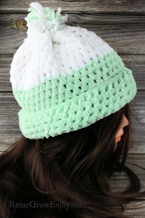 DIY Crochet Hat from Dollar Tree Yarn Dollar Tree Crochet, Chenille Yarn Projects, Dollar Tree Yarn, Diy Crochet Hat, Easy Crochet Hat, Half Double Crochet Stitch, Yarn Hats, Easter Crochet Patterns, Crochet Hat Free