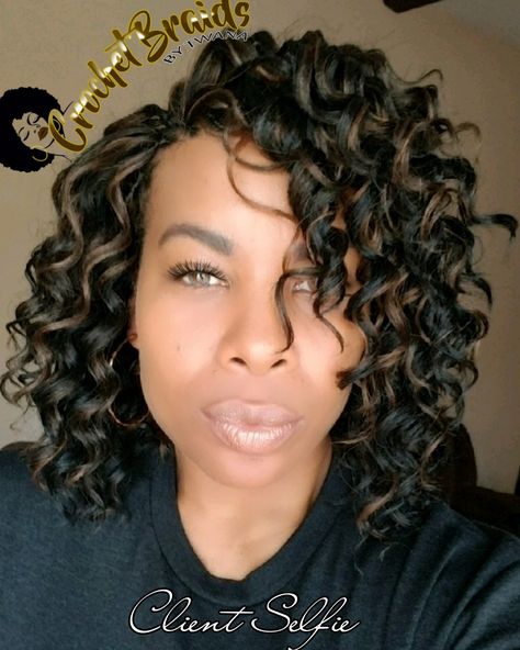 My client is killin this selfie!! Yes ma'am! Starting the year off right with Kima Ripple Deep in color 1B/30. Perfect option for those who work out. Maintenance is minimal with a few sprays of oil based curl activator 2-3 times each week. 3 packs used here, each cut in half. #kimahair #kimarippledeep #crochetbraids #crochetbraidsbytwana #protectivestyles #kima #crochetbraidsva www.crochetbraidsbytwana.com Kima Crochet Hair, Curly Crochet Styles, Short Twists, Tree Braids, Curly Crochet Hair Styles, Braids Styles, Crochet Braid Styles, Stylish Crochet, Crochet Braids Hairstyles