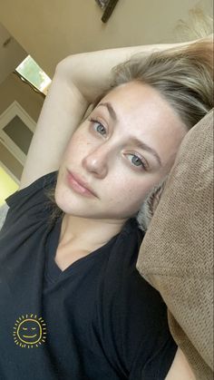 Lili Reinhart Riverdale, Jennifer Aniston Videos, Lili Reinhart And Cole Sprouse, Fridge Photos, Deni Denials, Hospital Admit Hand Pics, Video Call With Boyfriend Screen Photo, Bra Image, Plank Challenge