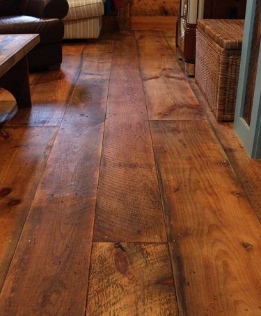 Circle Sawn Fir Flooring - Douglas Fir | Stonewood Products Dark Wood Floors Living Room, Wide Plank Floors, Rustic Wood Projects, Pine Wood Flooring, Pine Flooring, Living Room Wood Floor, Heart Pine Flooring, Farmhouse Flooring, Wood Floors Wide Plank