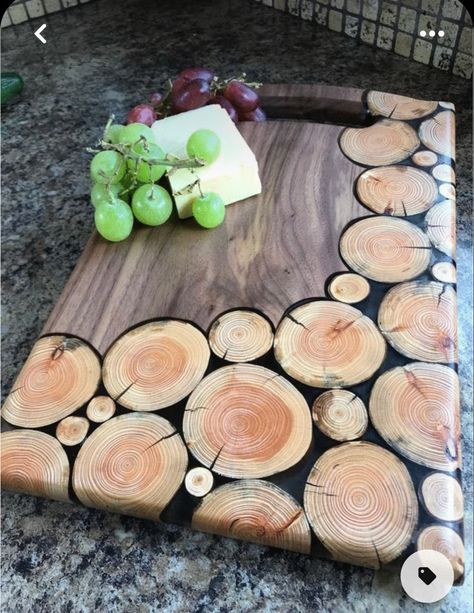 Tre Kunst, Seni Resin, Resin And Wood Diy, Sell Ideas, Wood Resin Table, Cool Wood Projects, Patio Furniture Ideas, Easy Wood, Resin Furniture