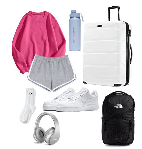 Aesthetic, travel, aesthetic travel, airport, airport aesthetic Airport Outfit Hot Weather, Airport Outfit Summer Shorts, Traveling Fits, Cute Airport Outfit, Comfy Airport Outfit, Airport Outfit Summer, Air Port Outfit, Hot Weather Outfits, Airport Outfits