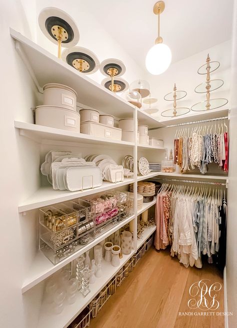 Organization - Dining Room Storage - Randi Garrett Design Table Linen Storage Closet, Tablecloth Storage Ideas, Room Inspiration Simple, Modern Dining Room Storage, Apron Storage, Room Decor Organization, Dining Room Storage Furniture, Table Linen Storage, Dining Room Storage Cabinet