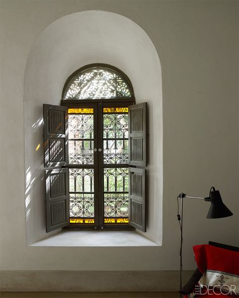 Riad Interior, Moroccan Hotel, Moroccan Window, Islamic Interior, Interior Window Shutters, Moroccan Homes, Moroccan Interiors, Tuscan House, Beautiful Windows