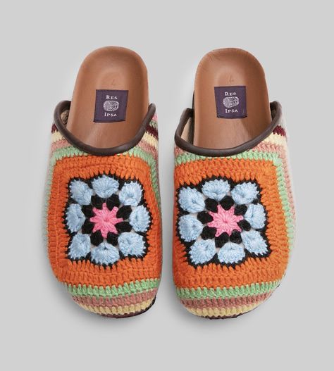 Women's Crochet Clog Size 7 - RES IPSA Crochet Clogs, Cork Bed, Clogs Women, Babouche Slippers, Limited Edition Shoes, Cactus Silk, Velvet Pillow Covers, Foot Bed, Shape Of You