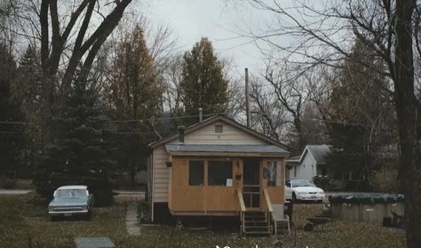 Midwest Emo Aesthetic, Indrid Cold, Midwest Aesthetic, Midwestern Gothic, Midwest Gothic, American Midwest, Town Aesthetic, Midwest Emo, Small Town America