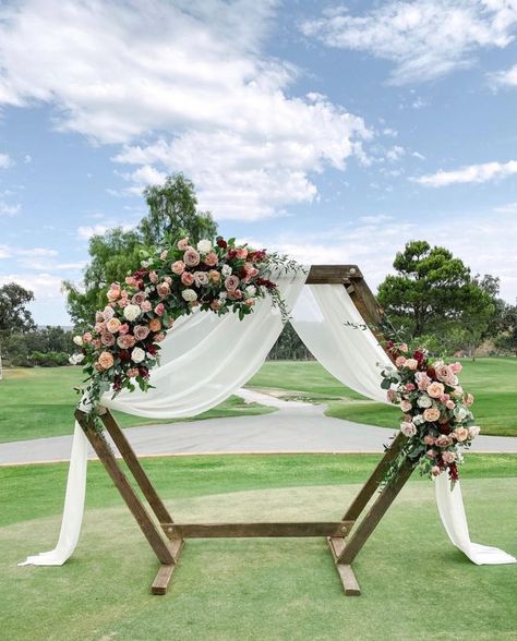 Hexagon Wedding Arch Burgundy Flowers, Hexagon Bridal Arch, Arch Decoration Wedding Hexagon, Hexagon Ceremony Backdrop, Wedding Arches Hexagon, Octagon Altar Wedding, Hexagon Wedding Arch With Neon Sign, Hexagon Background Wedding, Decorating Hexagon Wedding Arch