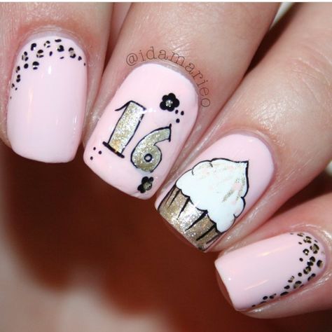 Birthday nails Nail Ideas For 21st Birthday, Birthday Nail Art Short, 50 Birthday Nails, 40th Bday Nails, 60th Birthday Nails, 50th Birthday Nails Design, 50th Birthday Nails, Party Nails Birthday, 30th Birthday Nails