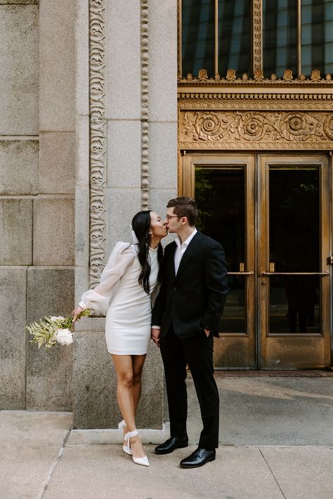 Chicago City, City Hall Wedding, Downtown Chicago, Chicago Wedding, Site Design, City Hall, Bridal Portraits, Spring Wedding, Editorial