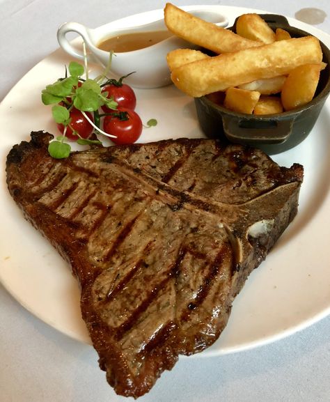 [I Ate] T-Bone Steak & Chips Steak And Chips Recipes, T Bone Steak Recipe, Grill Clipart, Grilled Porterhouse Steak, Chips Food, Steak And Chips, Steak Grill, Grilled Roast, Grilled Steak Recipes