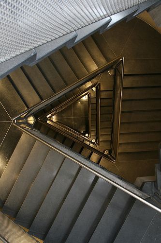 triangular staircase #Decoration #homedecor #homedesign #homeideas Triangular Stairs, Triangular Staircase, Triangle Stairs, Triangle Building, Architecture Memes, Staircase Architecture, Restaurant Layout, Stair Plan, Form Architecture