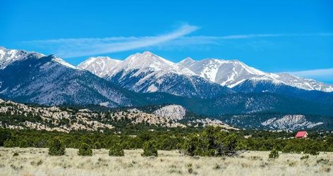 Best Romantic Getaways, Weekend Family Getaways, Pueblo Colorado, Family Weekend, Romantic Weekend, Estes Park, Rocky Mountain National, Rocky Mountain National Park, Romantic Getaways