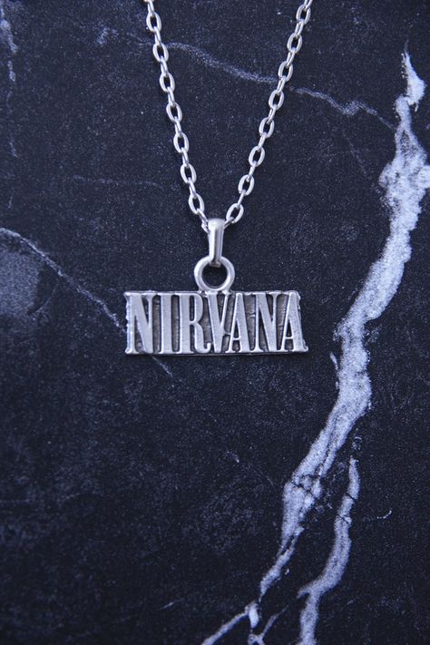 Rock Vibes, Im Addicted To You, Nirvana Kurt Cobain, Nirvana Kurt, Artic Monkeys, Necklace For Girlfriend, Timeless Aesthetic, Rock'n Roll, Silver Plated Necklace