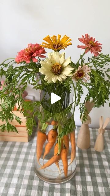 May on Instagram: "Freshly cut flowers and carrots are my favourite kind of bouquet 💐 🥕 🐰🐣💛" Carrot Flower Arrangement, Carrot Bouquet, Carrot Flowers, Gender Reveal Party Ideas, Reveal Party Ideas, February 22, Gender Reveal Party, Cut Flowers, Flower Arrangement