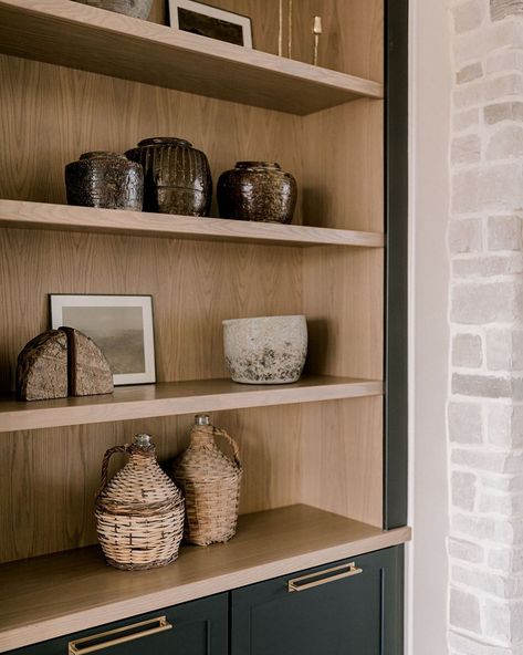 Fireplace With Dark Built In Cabinets, Black And Wood Built In, Honey Oak Built Ins, Black And White Oak Built Ins, Dark Stained Built Ins, Black Built Ins With Wood Shelves, Black And Oak Built Ins, Oak Bookshelves, Washington Houses