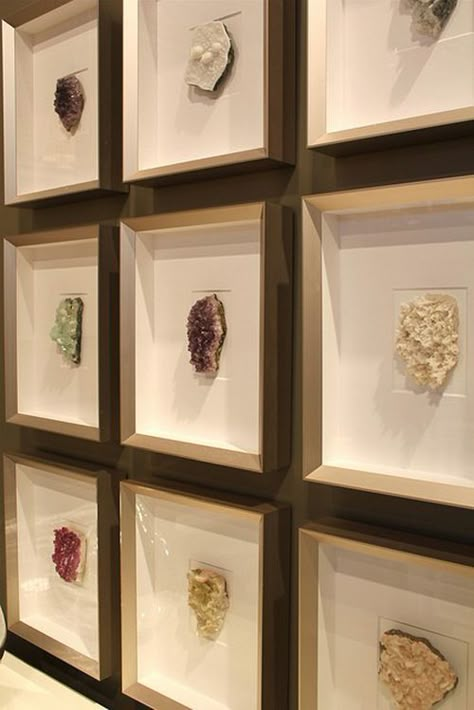 Classy way to display a collection. This is a awesome design blog. Rock Collection Display, Minerals Art, Image Reference, Fabulous Diy, Diy Artwork, Crystal Wall, Rock Collection, Rocks And Gems, Crystal Decor