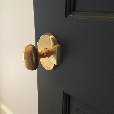 See this Instagram photo by @brandinobrass • 22 likes Interior Front Door, Front Door Hardware, Interior Door Knobs, Black Interior Doors, Door Handles Interior, Brass Door Knobs, Black Door Handles, Doors And Hardware, Black Doors