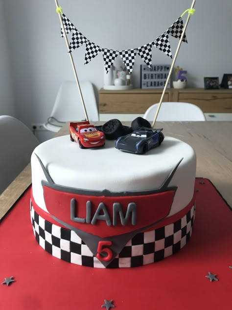 Cars, mcqueen, jackson storm Jackson Storm Birthday Party, Jackson Storm Cake, Pastel Rayo Mcqueen, Jackson Storm Cars, Cars Torte, Racing Cake, Lightning Mcqueen Cake, Bear Baby Shower Cake, Cars Mcqueen