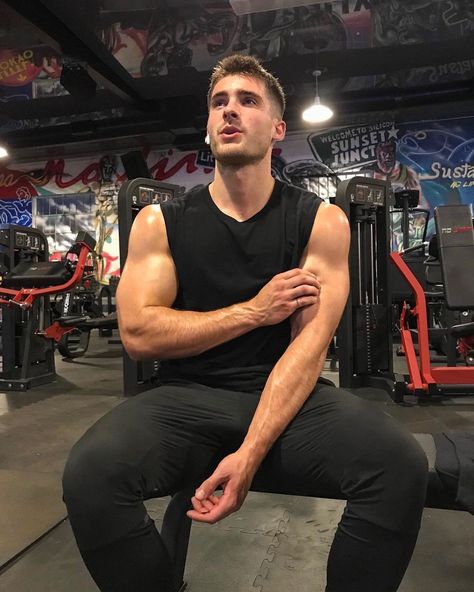 Cody Christian Teen Wolf, Mike Montgomery, Theo Raeken, Cody Christian, Teen Wolf, A Man, Gym, Celebrities