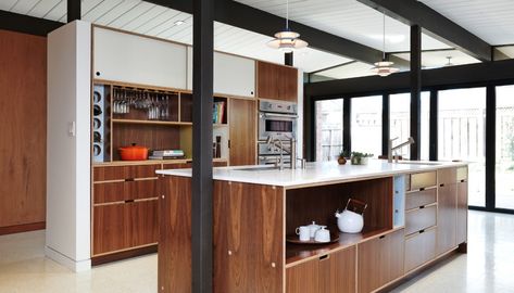 Eichler Kitchen, Modular Cabinets, Eichler Homes, Midcentury Home, White Countertops, An Architect, Living Room Spaces, Floor To Ceiling Windows, Kitchen Photos