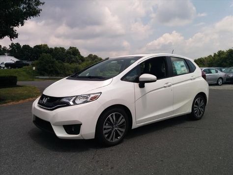 2015 Honda Fit EX-L w/Navigation in White 2015 Honda Fit, Honda Vehicles, Honda Fit Jazz, Honda Motors, Car Designs, Honda Cars, New Honda, Honda Fit, Dream Garage