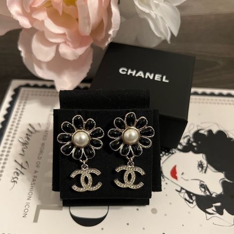 Chanel jewelry earrings