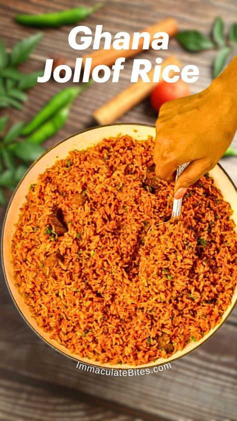 Ghana Jollof Rice recipe! This flawless, flavor-packed dish is a true crowd-pleaser. Infuse your family meals with mind-blowing taste using this authentic African rice recipe. #WorldCuisine Jollof Rice Recipe Ghana, Ghana Jollof Rice, Ghana Jollof, African Rice, Clay Pot Recipes, Jollof Rice Recipe, Rice Dishes Recipes, Recipes Jamaican, Recipes African