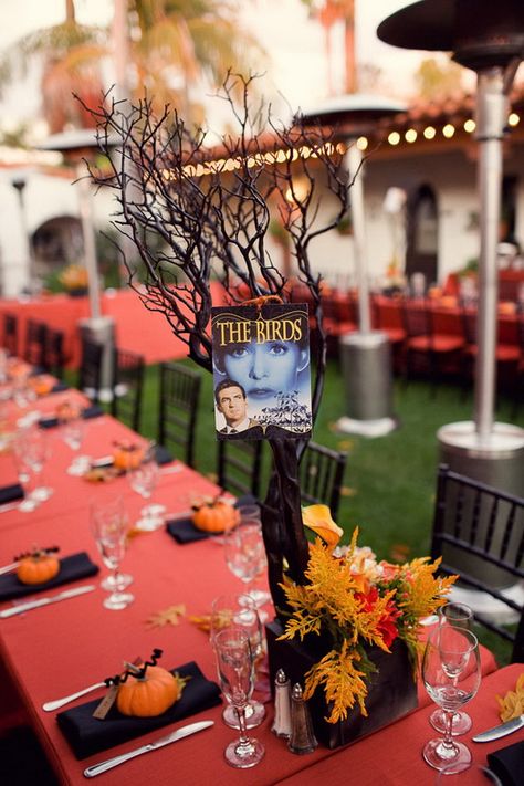 halloween wedding ideas | Halloween Themed Wedding Inspiration Ideas_20 Horror Movie Wedding, Witchy Table, Halloween Palette, Halloween Wedding Reception, Horror Wedding, Movie Wedding, Film Party, Halloween Themed Wedding, Horror Party