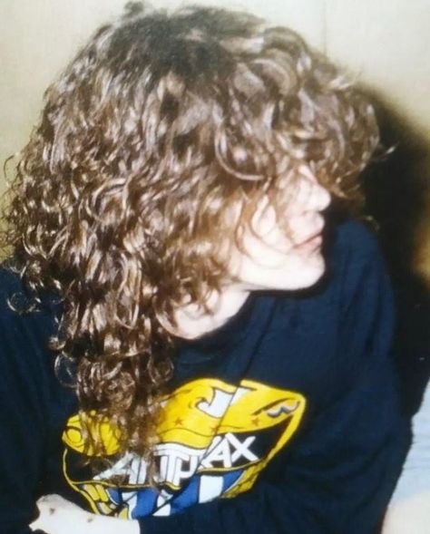 Metalhead Guy Curly Hair, Thrash Metal Hair, Curly Rockstar Haircut, Metal Head Hairstyles, Curly Rockstar Hair, Metalhead Haircut, 80s Perm, Metal Hairstyles, Rockstar Hair