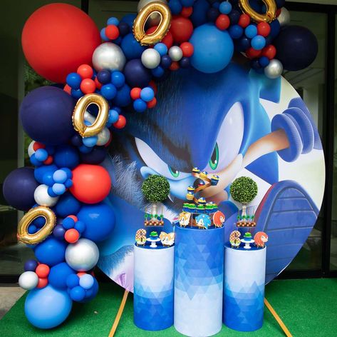 Sonic the Hedgehog Birthday Party Ideas | Photo 4 of 10 Sonic Decoration Party Ideas, Sonic The Hedgehog Photo Booth, Sonic Donut Wall, Sonic Ideas Birthday Parties, Super Sonic Party Ideas, 6 Th Birthday Ideas For Boy, Sonic Birthday Decor, Sonic The Hedgehog Party Ideas, Super Sonic Birthday Party Ideas