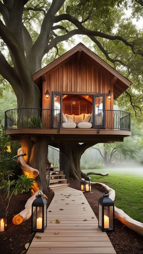 Looking to create a relaxing outdoor space without breaking the bank? Explore these 10 budget-friendly backyard retreat ideas perfect for any homeowner. Retreat In The Woods, Backyard In The Woods, Adult Tree House Backyards, Outdoor Rooms Covered, Cabana Ideas Backyard, Backyard Retreat Ideas, Adult Tree House, Juayua, Treehouse Ideas