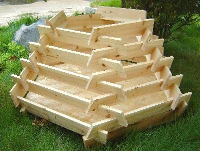 Garden on Pinterest | Tiered Planter, Strawberry Planters and ... Pyramid Planter, Tiered Planter, Garden Flower Beds, Garden Boxes, Diy Planters, Garden Structures, Veggie Garden, Raised Garden Beds, Raised Garden