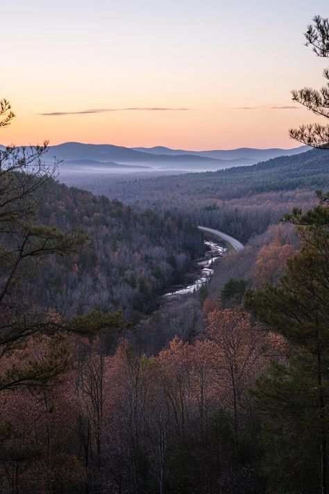 "🌲🚗 Explore the Blue Ridge Parkway! Swipe through our carousel to see lush landscapes, breathtaking views, and fall foliage along this scenic route through the Appalachian Mountains. 🍁🏞️ #BlueRidgeParkway #ScenicDrive #FallFoliage" Autumn Wellness, Wellness Retreat, Appalachian Mountains, Blue Ridge Parkway, Scenic Routes, Blue Ridge Mountains, Scenic Drive, Fall Foliage, Blue Ridge