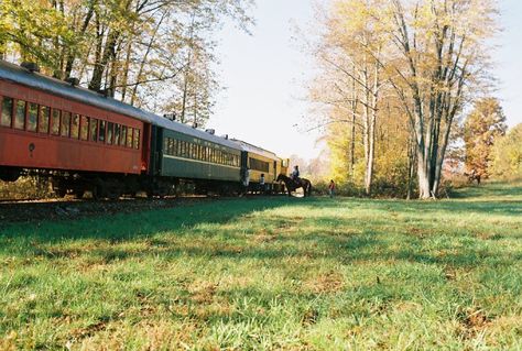 Travel Indiana, Polar Express Train Ride, French Lick, Scenic Train Rides, Ohio Travel, Indiana Travel, Vintage Nostalgia, Train Ride, Beautiful Sites