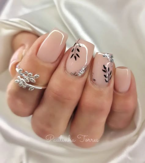 Abba Nails, Nude Gel Nails, Gel Manicure Colors, Pedicure Designs Toenails, Blue Gel Nails, Nail Tip Designs, Simple Fall Nails, Cute Toe Nails, Glamour Nails