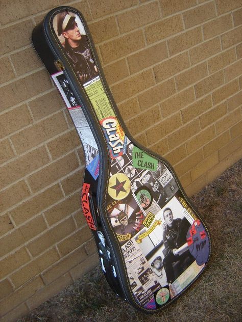 decoupage guitar case Guitar Case With Stickers, Guitar Bag Aesthetic, Guitar Case Aesthetic, Painted Guitar Case, Aries Bedroom, Decoupage Guitar, Guitar Graffiti, Couple Shadow, Guitar Crafts