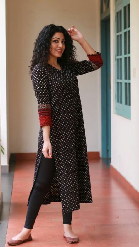 Polka dot Black Kurti Blue Kalamkari Kurti, Cotton Kurti Designs For Office Wear, Printed Black Kurti Design, Ajrakh Kurta Designs Women, Block Print Kurti Designs Latest, Formal Kurtis For Women For Office, Ajrak Kurti Designs, Ajrakh Kurti Designs Latest, Ajrakh Kurta Designs